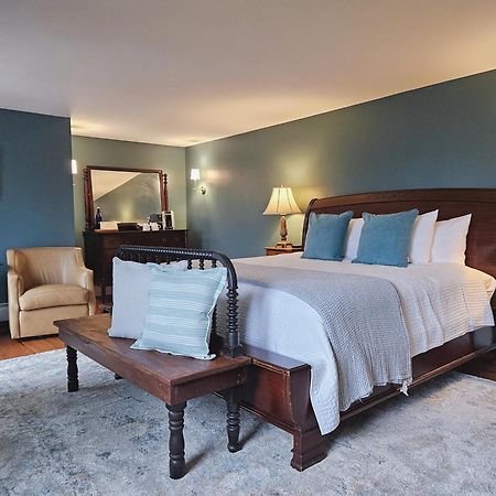 The Manor On Golden Pond Bed & Breakfast Holderness Dış mekan fotoğraf