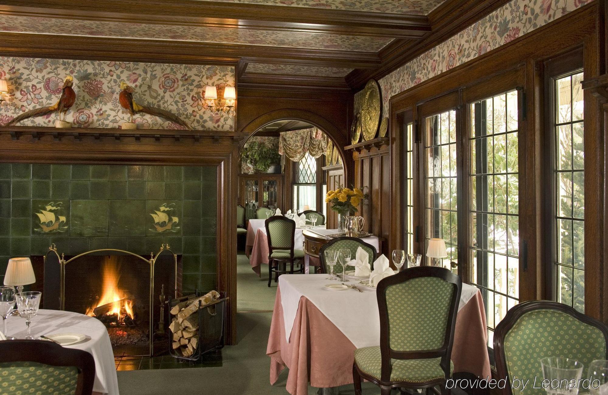 The Manor On Golden Pond Bed & Breakfast Holderness Restoran fotoğraf