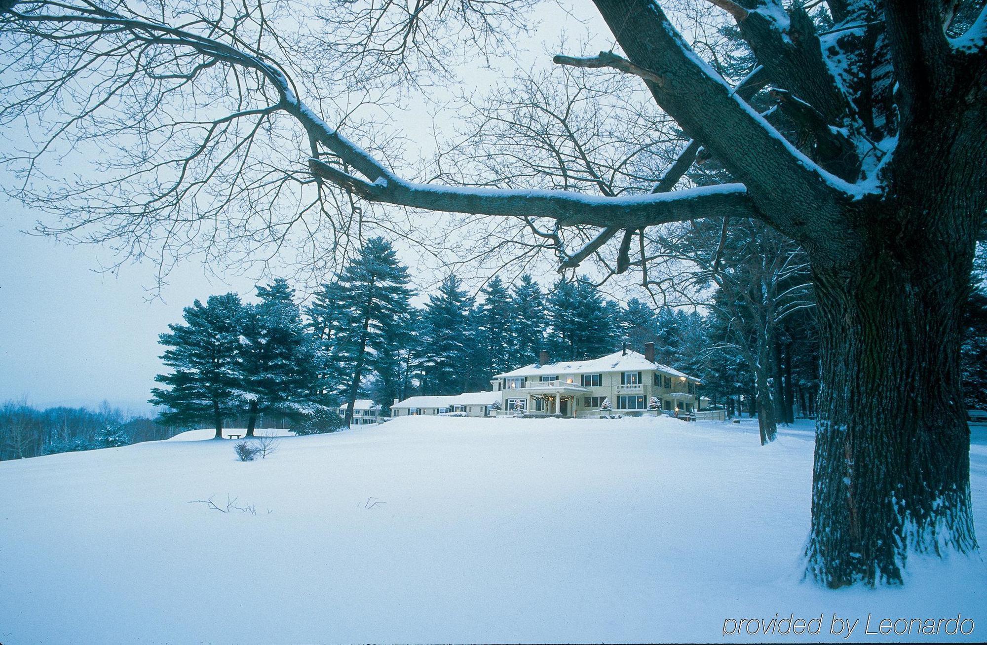 The Manor On Golden Pond Bed & Breakfast Holderness Dış mekan fotoğraf