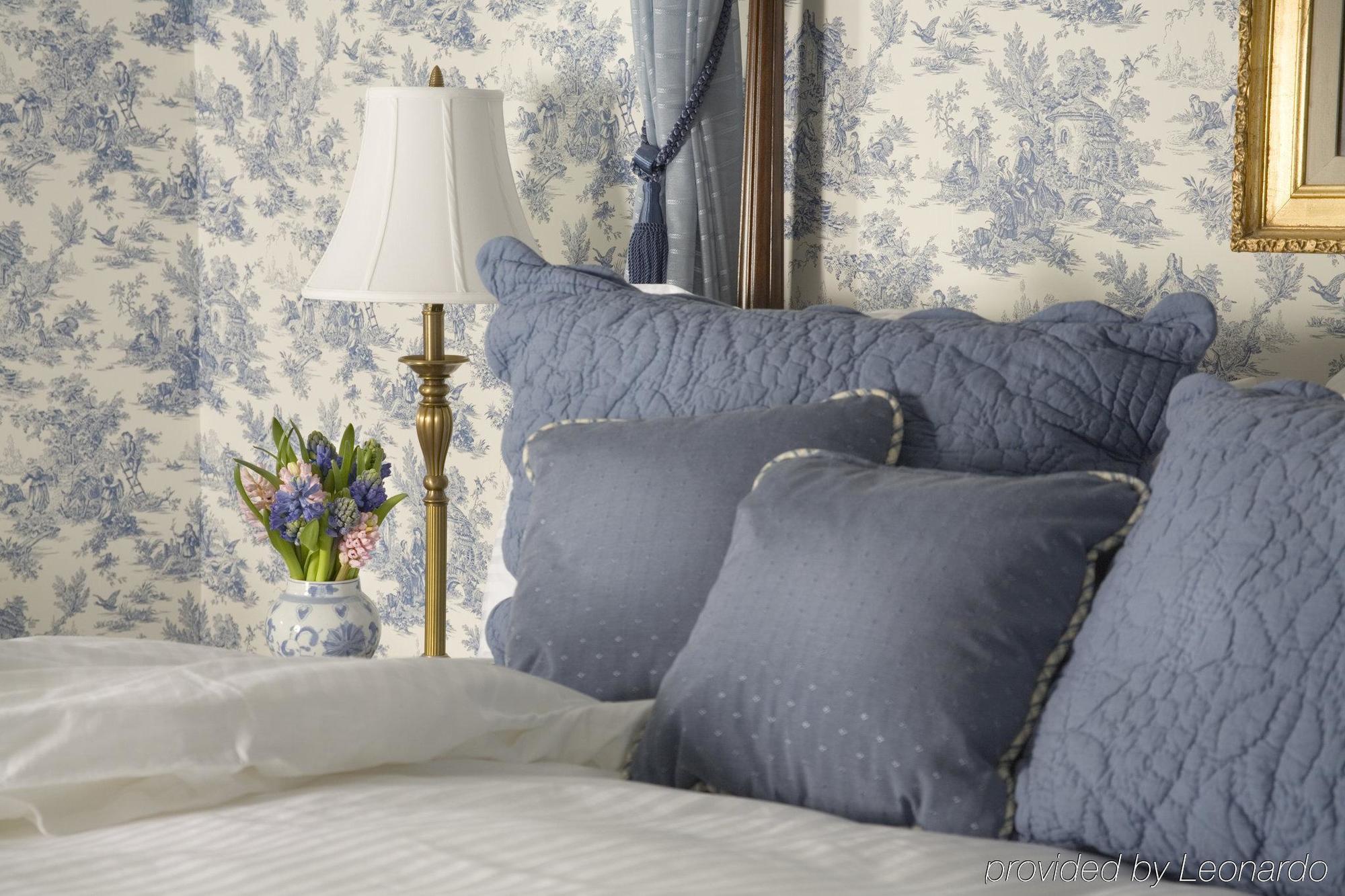 The Manor On Golden Pond Bed & Breakfast Holderness Oda fotoğraf