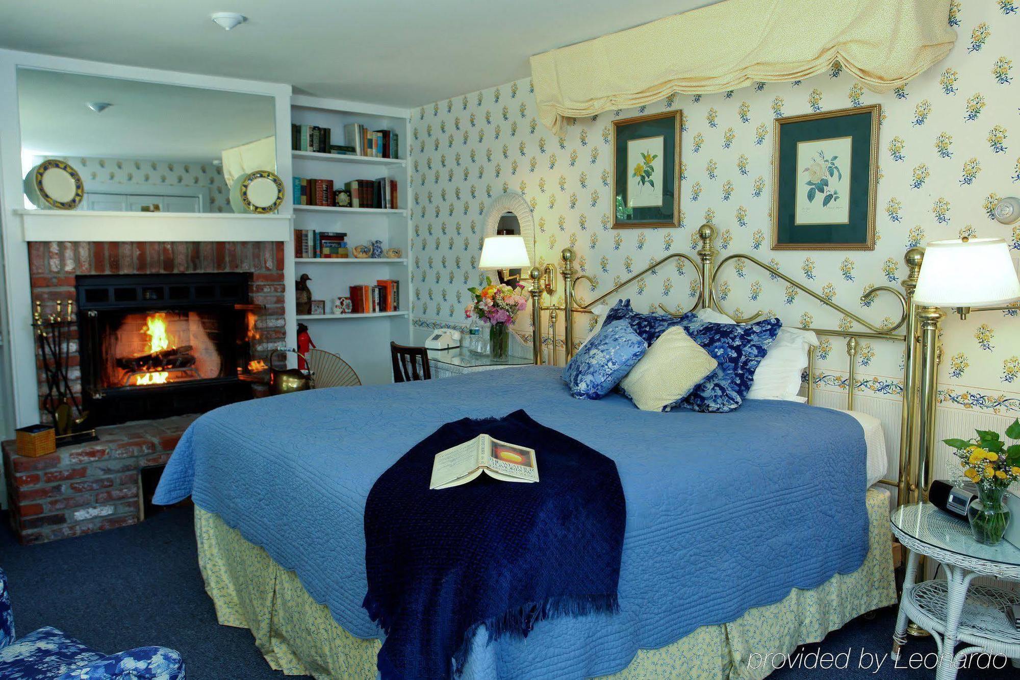 The Manor On Golden Pond Bed & Breakfast Holderness Dış mekan fotoğraf