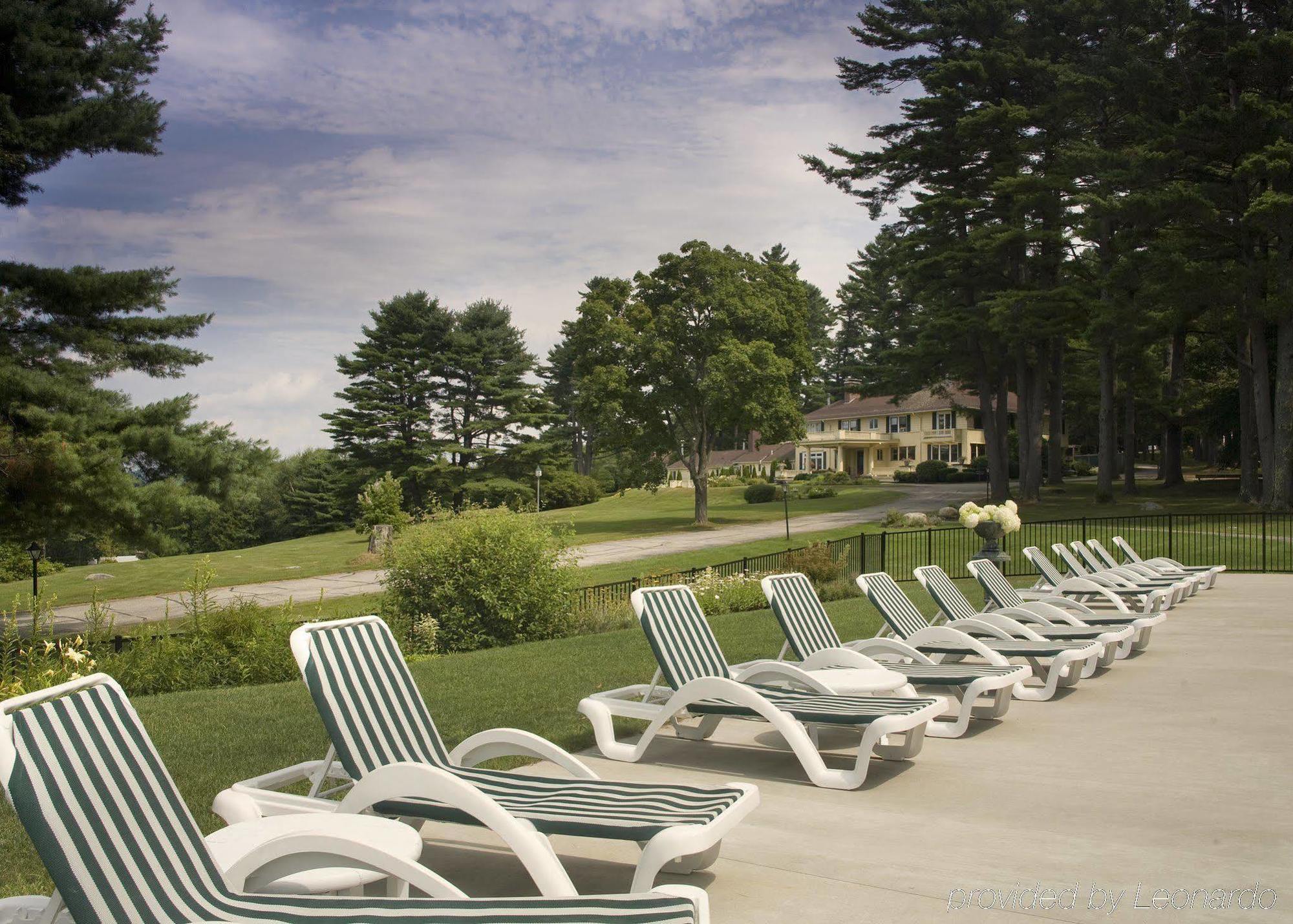 The Manor On Golden Pond Bed & Breakfast Holderness Dış mekan fotoğraf