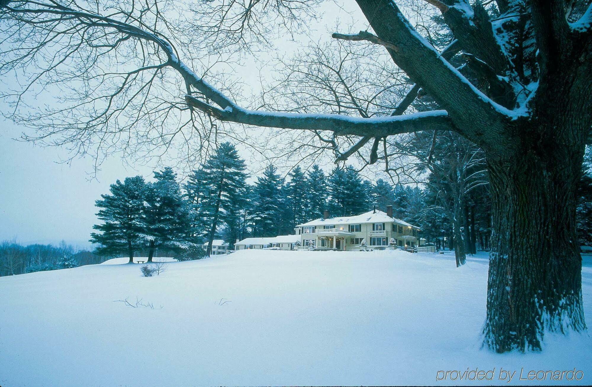 The Manor On Golden Pond Bed & Breakfast Holderness Dış mekan fotoğraf
