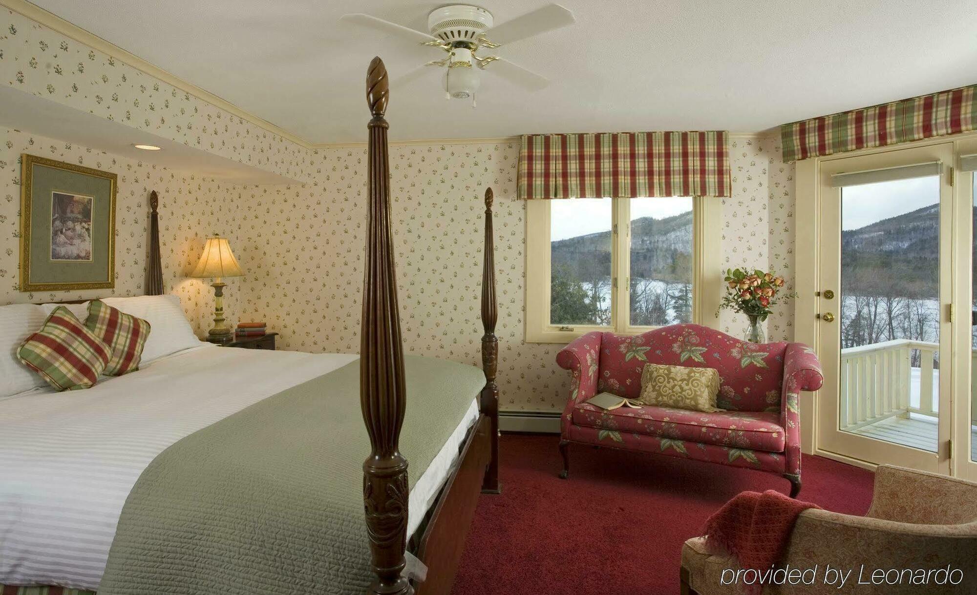 The Manor On Golden Pond Bed & Breakfast Holderness Dış mekan fotoğraf